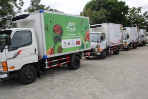 Minister For Agriculture Hands Over Four (4) Reefer Vans to Beneficiary Productive Partnership Entrepreneurs